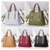 Bolso de Mano de Diseño Estructurado C7872